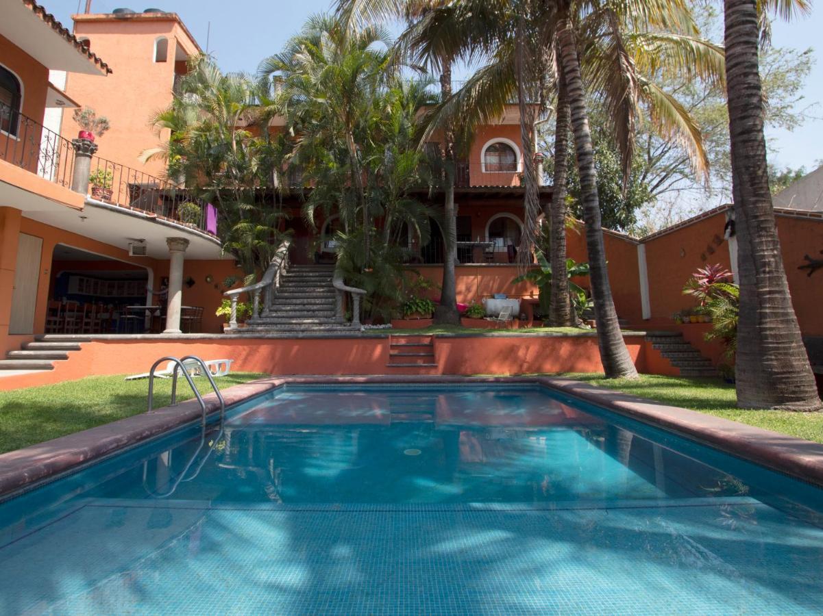 Oyo Posada Cocos Cuernavaca Exterior photo